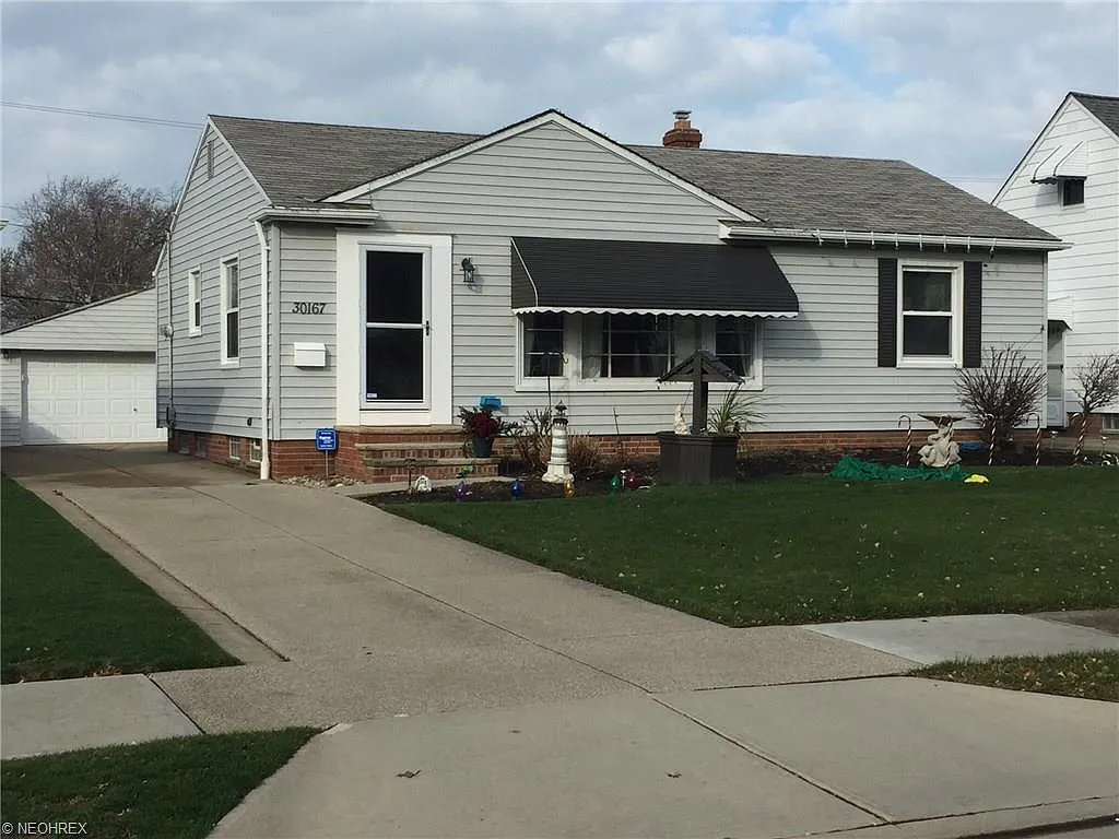 30167 Truman Ave photo 1