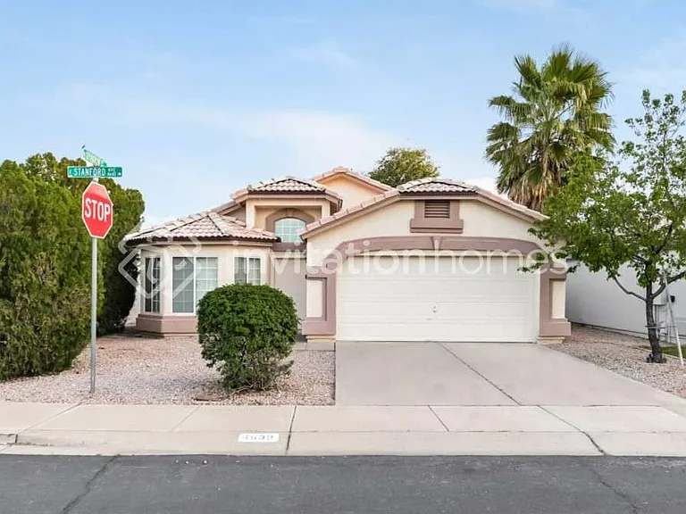 4639 E Stanford Ave — Photo 1