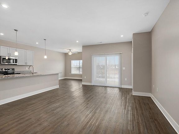 2nd image of 3847 Sangra Ave SW