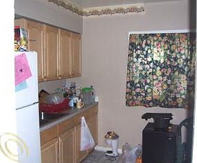 2nd image of 12 Clarence St