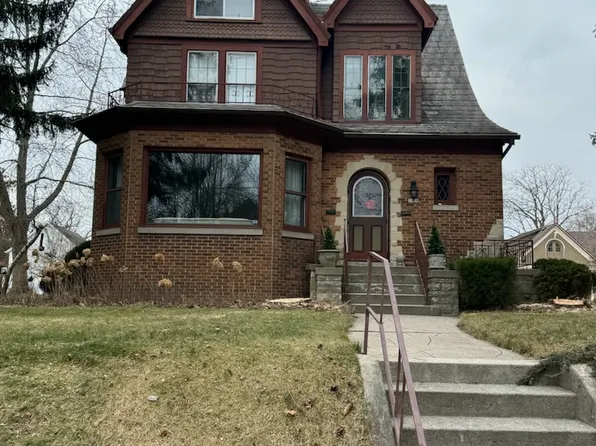 2028 N 7th St, Sheboygan, WI 53081