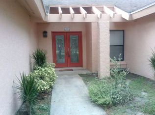 12450 Sawgrass Ct, Wellington, FL 33414