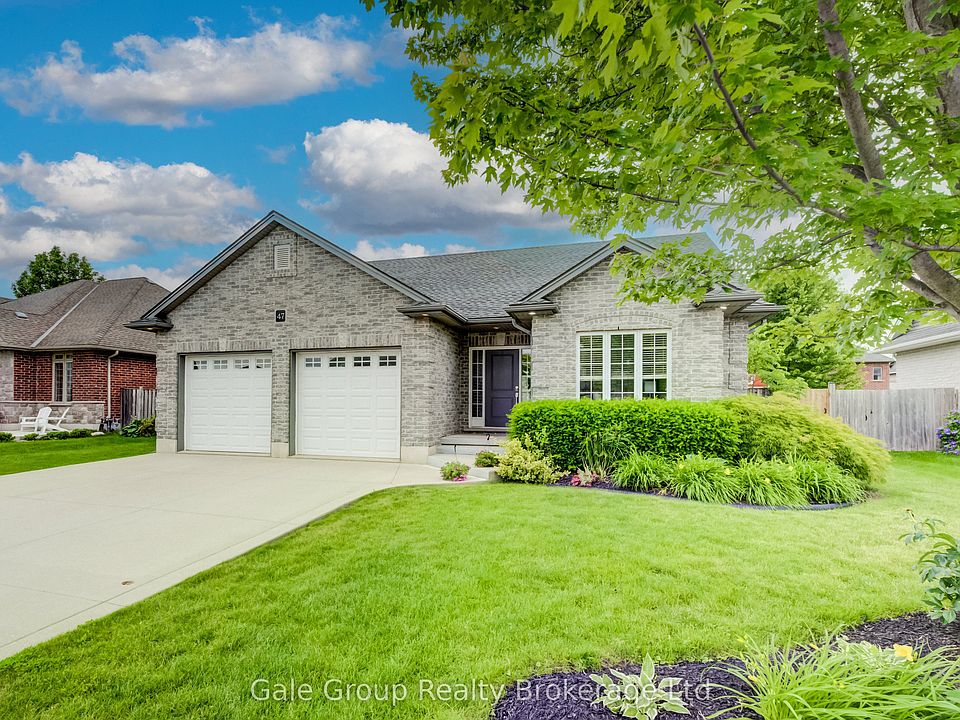 1st image of 47 Graydon Dr