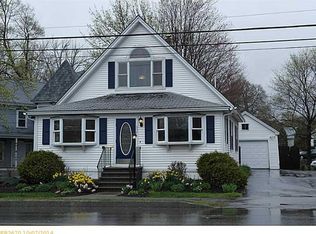 359 Hammond St, Bangor, ME 04401