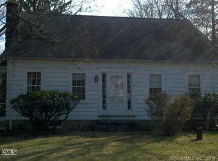 3 Cricket Ln, Norwalk, CT 06850