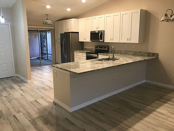 2nd image of 6521 Royal Woods Dr