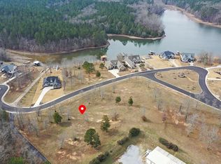 241 Gardenia Dr, Ninety Six, SC 29666