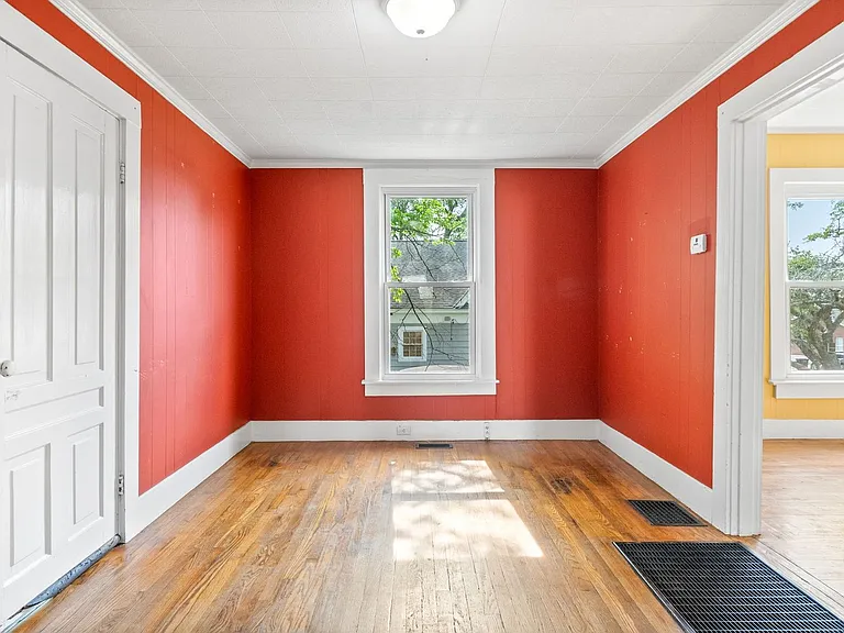 232 Georgia Ave — Photo 12
