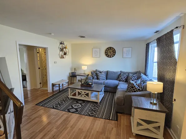 20A Adelaide Ave, Methuen, MA 01844