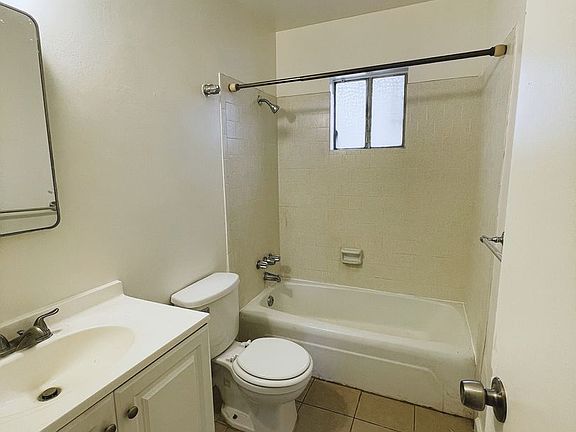 4th image of 603-609 Jefferson St #605