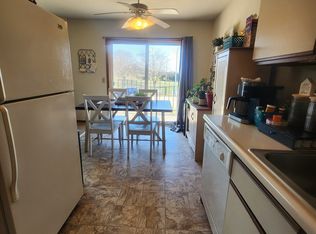 115 Parkway Dr #115, Mount Horeb, WI 53572