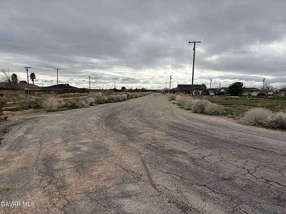 2nd image of Catalpa Ave