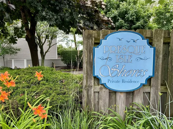 10 Peninsula Dr APT 4, Erie, PA 16505