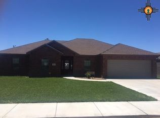 903 W Desert Sage Rd, Hobbs, NM 88242