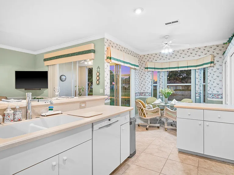 20606 Candlewood Holw — Photo 22