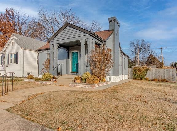 3rd image of 6201 Bradley Ave
