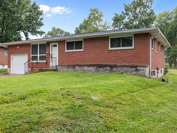 2nd image of 1115 Meadowlark Dr