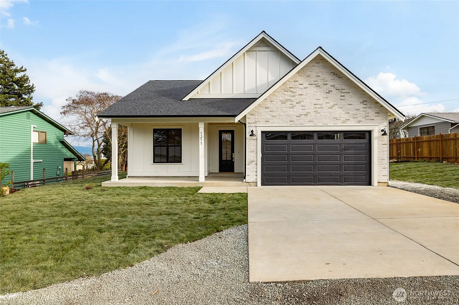 1211 King Street photo 1