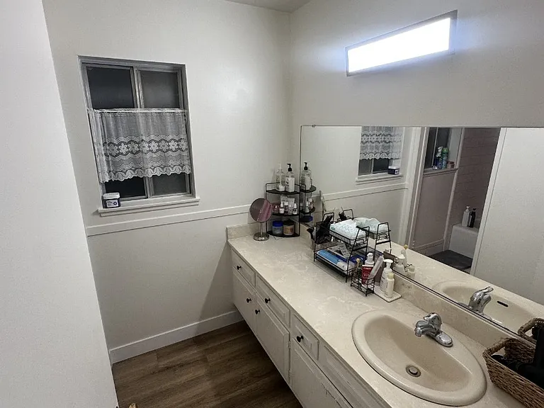 4143 Devon Cir — Photo 2