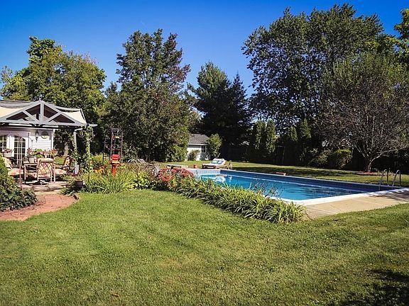 5th image of 41 Sherwood Ave