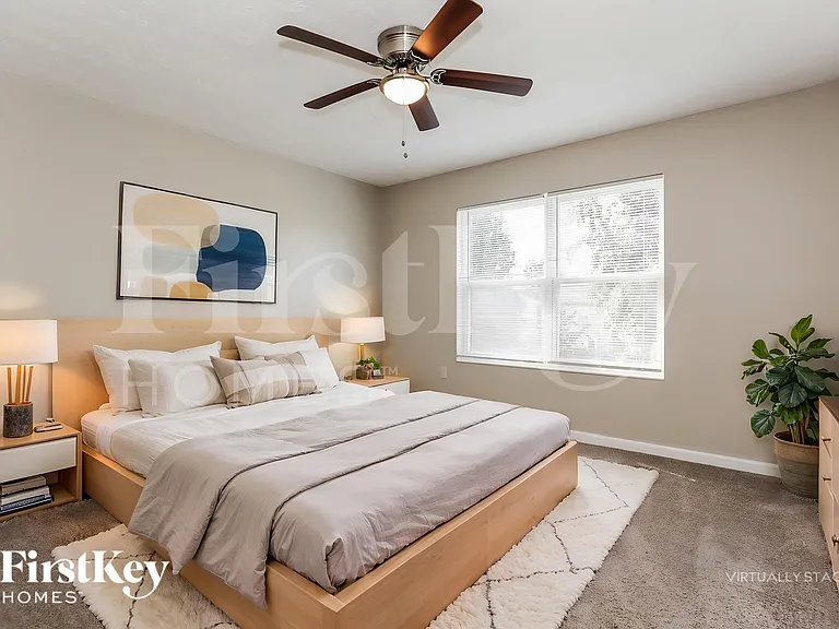 5712 Clemens Dr — Photo 10