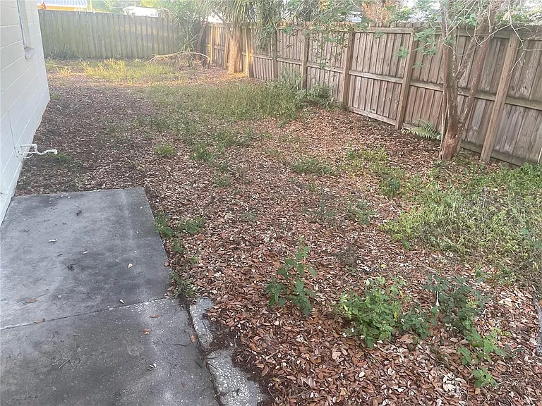 3302 W Wallace Ave — Photo 22