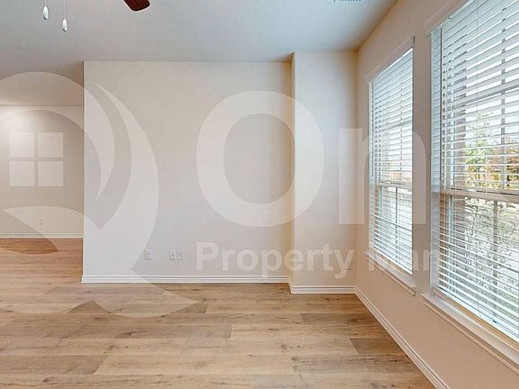 4th image of 1936 Hellams Ln