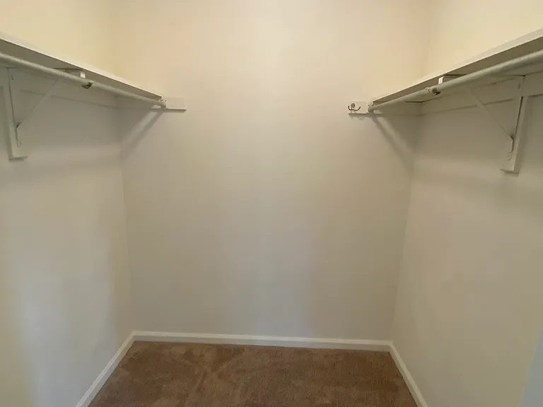 Princeton Circle West Apartments — Photo 114