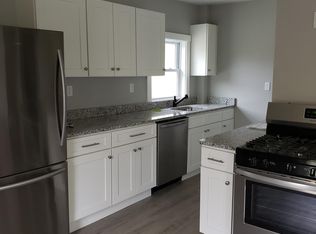 1 Cranton Ave, Groveland, MA 01834