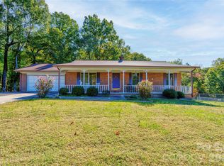 225 Yarbro Rd, Kings Mountain, NC 28086