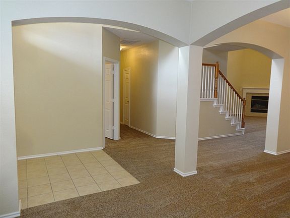 2nd image of 541 N Parks Dr
