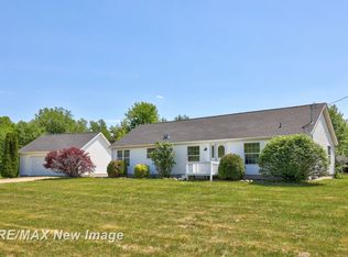 15905 W Burt Rd, Chesaning, MI 48616