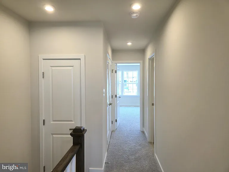 246 E Main St — Photo 10