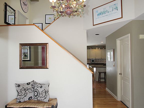 2nd image of 3165 Moss Ln