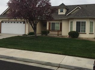 2228 N Arbor Ave, Hanford, CA 93230