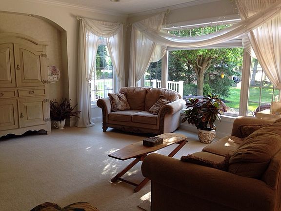 5th image of 36270 Sandy Knoll Dr