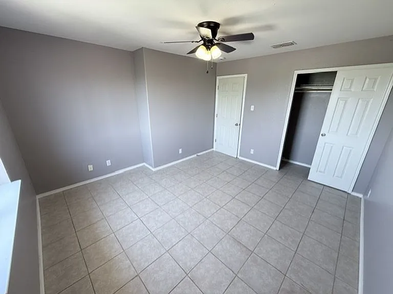 17525 Rock Port Rd — Photo 21