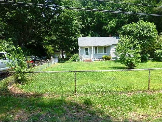 2nd image of 78 Madison Ln N