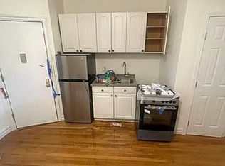 426 E 85th St #4B, New York, NY 10028