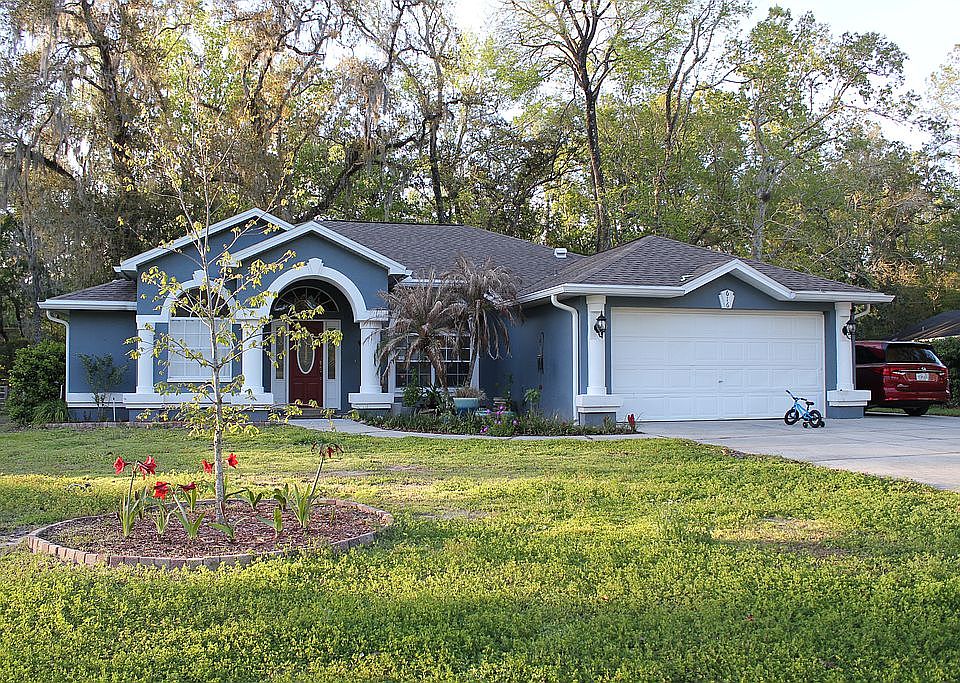 1st image of 616 Erin Way