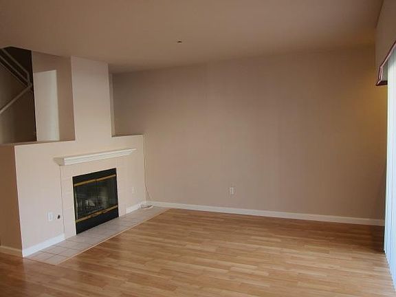 4th image of 6954 Gregorich Dr Unit C