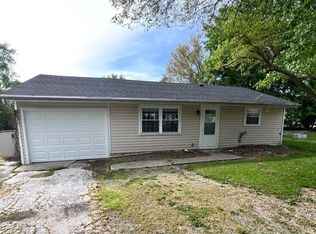 106 S Pearl St, Pandora, OH 45877