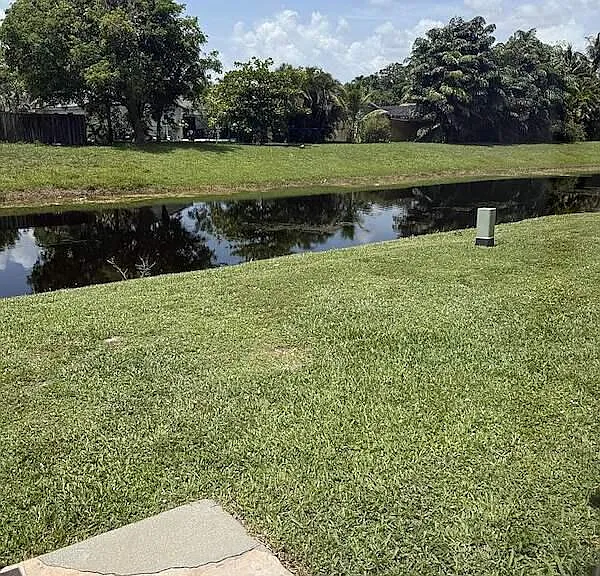 10914 Royal Palm Blvd #10914 — Photo 17