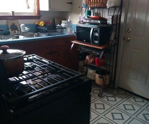 5th image of 29 E Harry Ave
