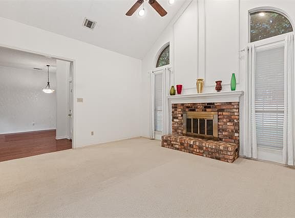 4th image of 4208 Mulberry Dr