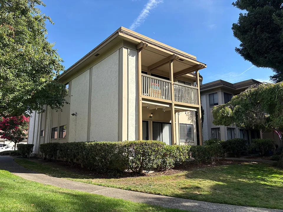 50 Horgan Ave #47
