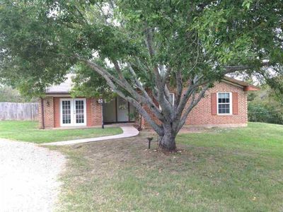 208 Bosque Bend Ln, China Spring, TX, 76633