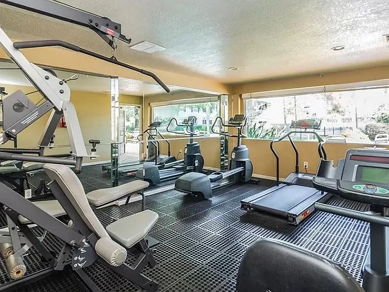 213 Berry Tree Pl — Photo 25