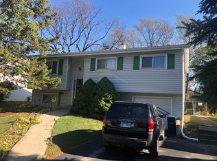 91 S Lewis Ave, Lombard, IL 60148