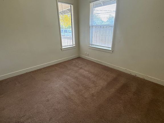 5th image of 225 SE 6th St